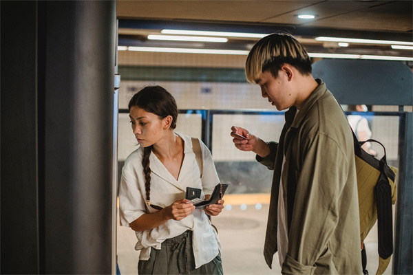 信用卡网贷全部逾期无能力偿还怎么办？会造成什么后果？