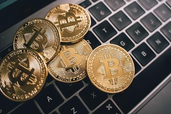 欠信用卡二十多万还不上怎么办？怎么做才不会被起诉?