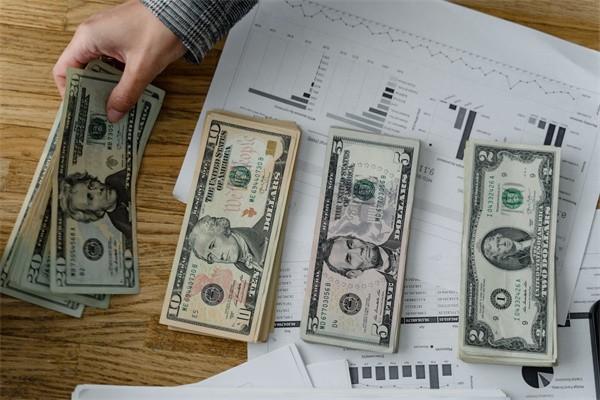 招商信用卡能协商减免还本金吗？可以逾期多久呢？