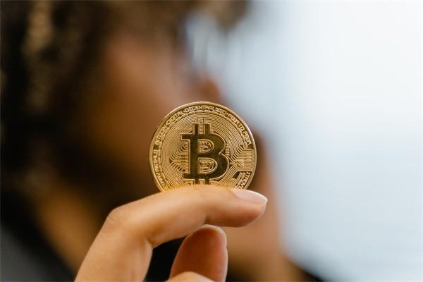 信用卡逾期法律规定是什么？哪些属于暴力催收？