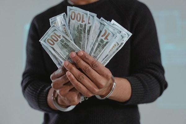 房贷45万提前还10万利息会减少吗