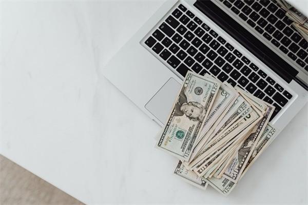 工行信用卡逾期一天会上信用吗？多久会被起诉呢？