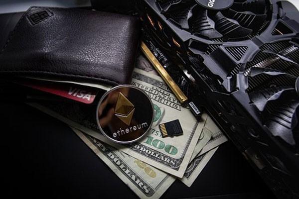 信用卡手续费一万块钱是多少？手续费分期划算吗？