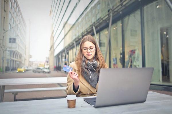 协商延期还款是真是假？需要哪些资料？