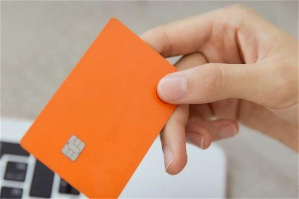 移动白条客服加我微信是真的吗？是哪家公司的合法吗？