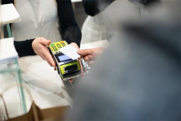 实在困难还不上贷款怎么办度小满催收吗？还不上被起诉会坐牢吗