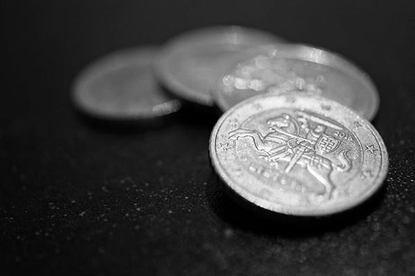 怎么跟借呗协商延期还款？协商延期2年还款会产生违约金吗