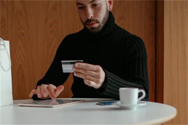 欠招联1万元逾期能协商延期吗？逾期协商延期需要什么材料