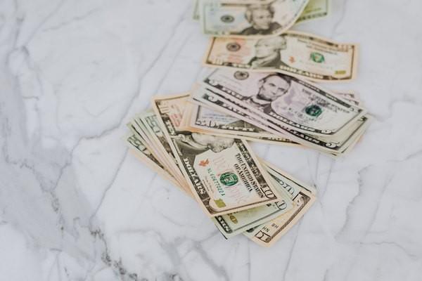 微粒贷逾期12万会取消分期吗？逾期12万还不起了怎么处理