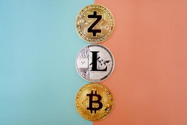 有欠度小满金融逾期的吗逾期会怎样？逾期还不起多久会被起诉