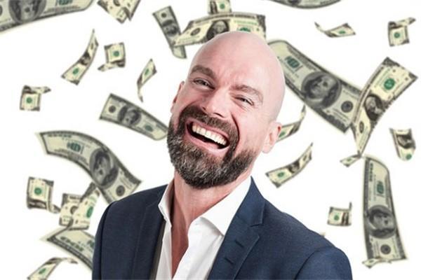 工行信用卡逾期有减免政策吗，三年还会被起诉吗如何解决