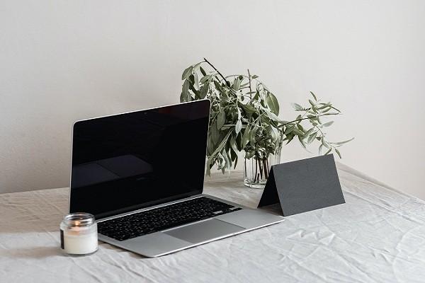 交通银行信用卡欠费多久开始催收家人，少钱会停卡