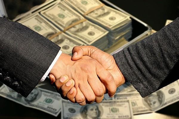 支付宝6万逾期快一年了
