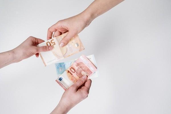 支付宝透支还不上多久上信用，不还有什么后果