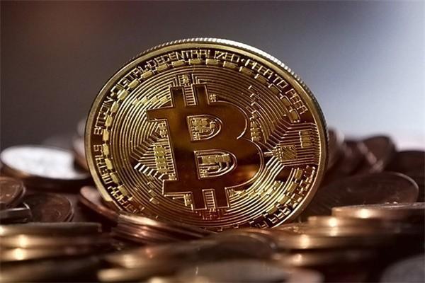 农行信用卡欠4万还不上能申请停息吗，欠农业银行信用卡6000多算刑事案件吗