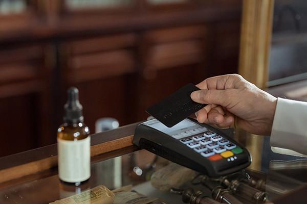 中国银行信用卡停息挂账申请材料有哪些，可以申请吗