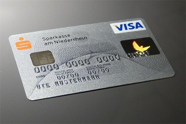 平安银行信用卡可以逾期几天
