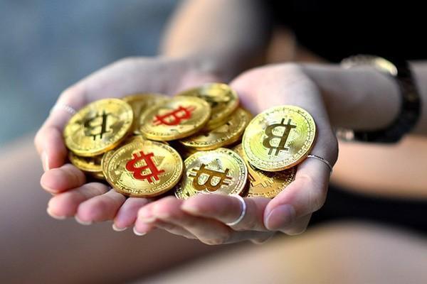 拍拍贷1万没钱还逾期会怎么样，没钱还怎么办