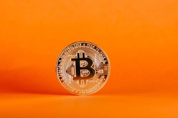 广发信用卡的有效日期怎么看